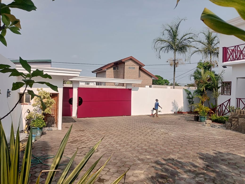 VILLA A VENDRE 