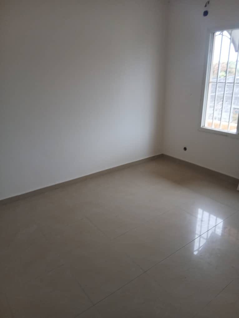 DUPLEX A VENDRE
