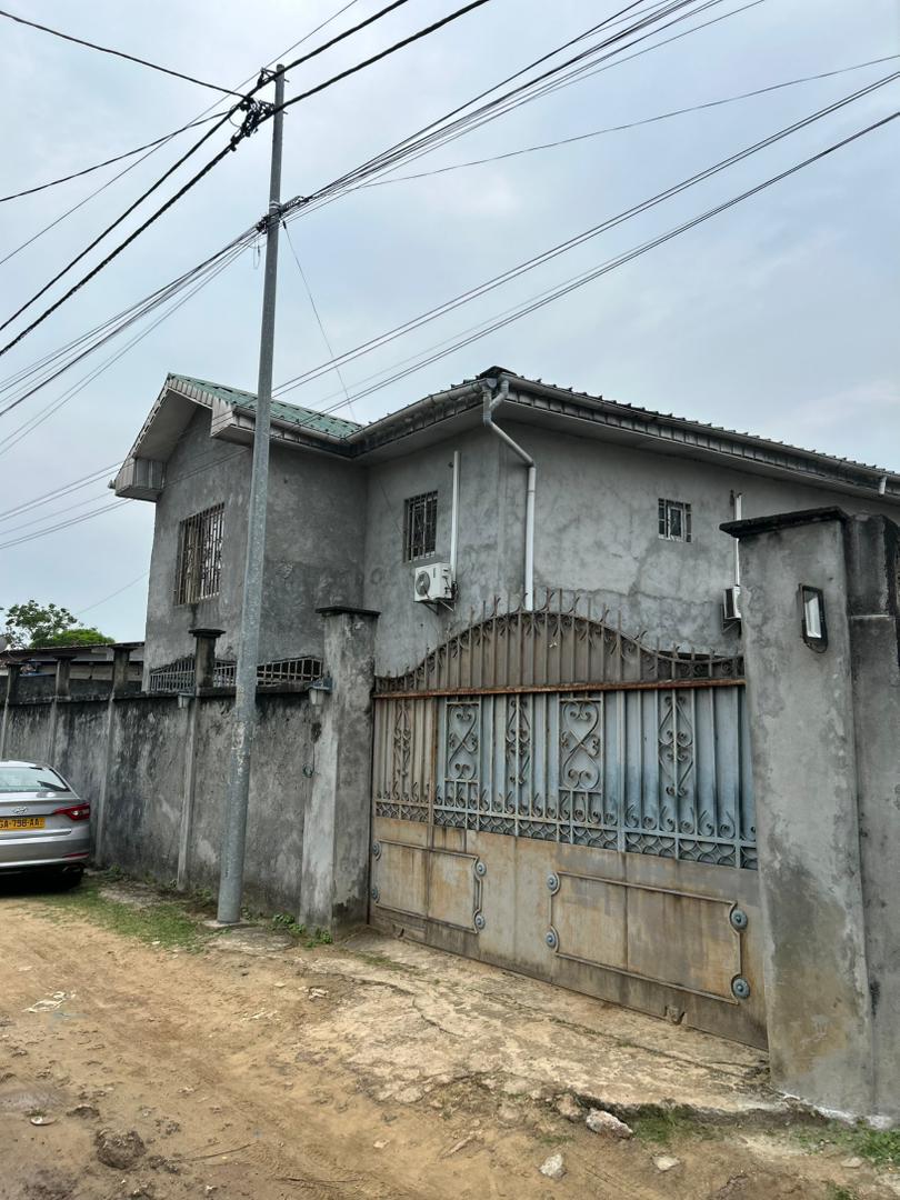 DUPLEX A VENDRE